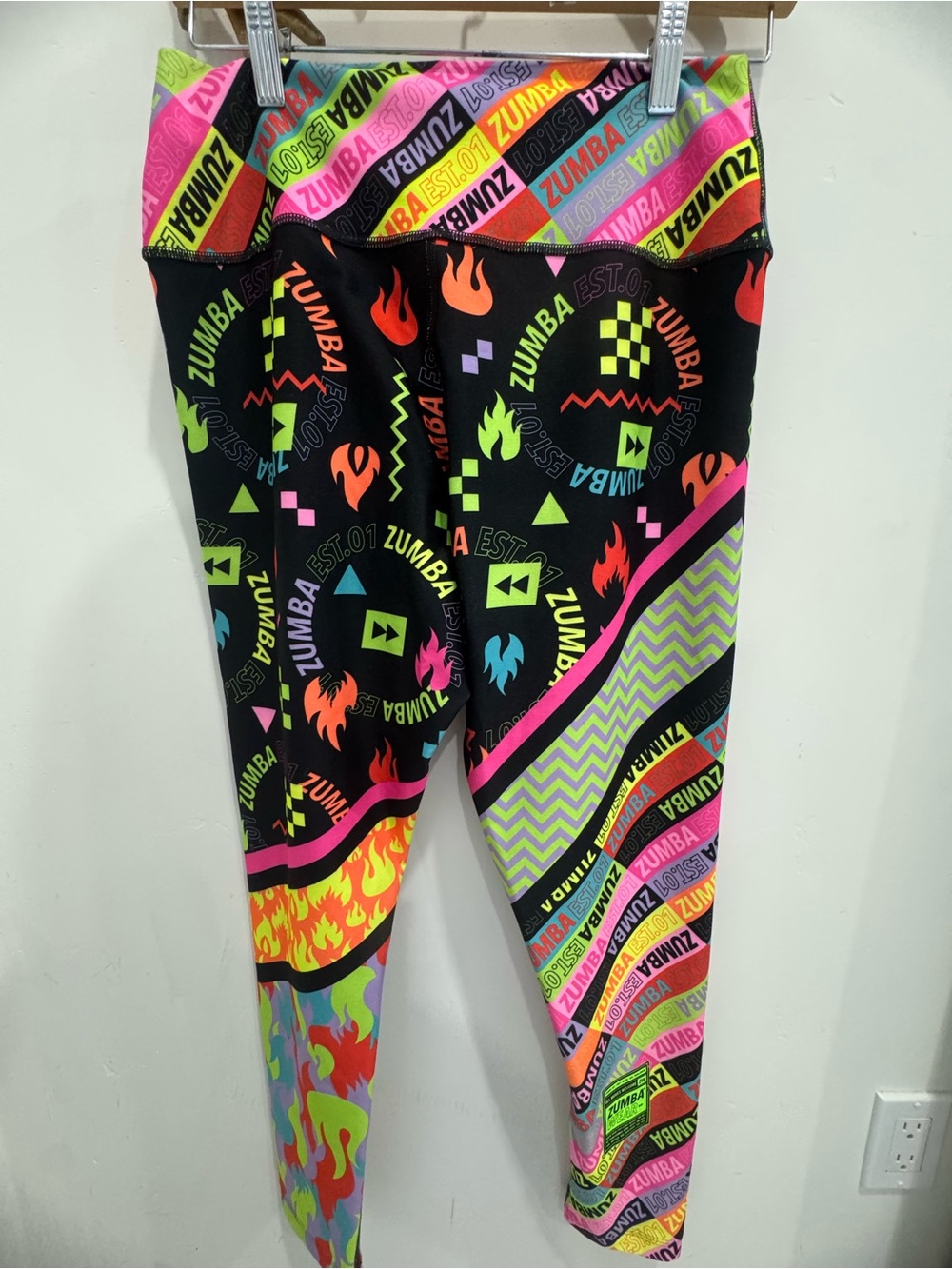 Zumba Fitness Women’s Black Leggings with Neon Multi Graphics - Picture 2 of 2